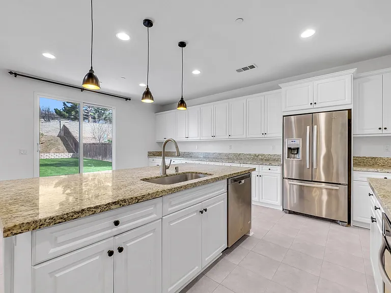 35452 Corte Los Robles — Photo 24