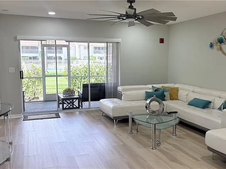 59 Camelot Gardens Blvd #110 — Photo 4