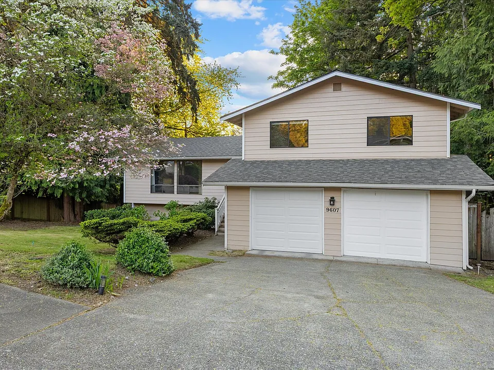 9607 122nd Ave SE