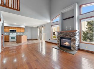 713 Bradbury Cir, Jordan, MN 55352