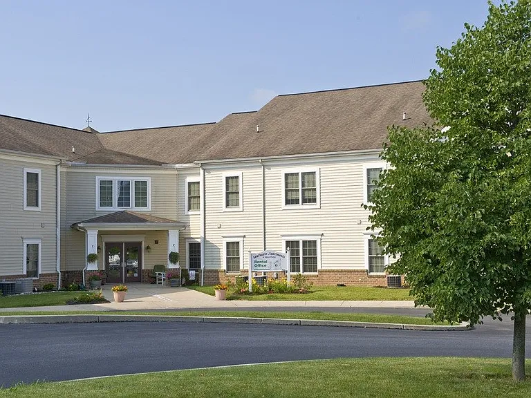 815 W Leesport Rd — Photo 10