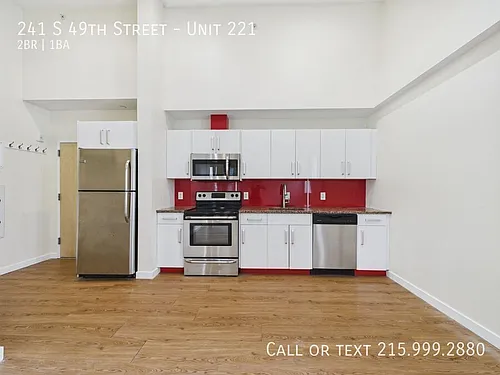 Floor plan 221
