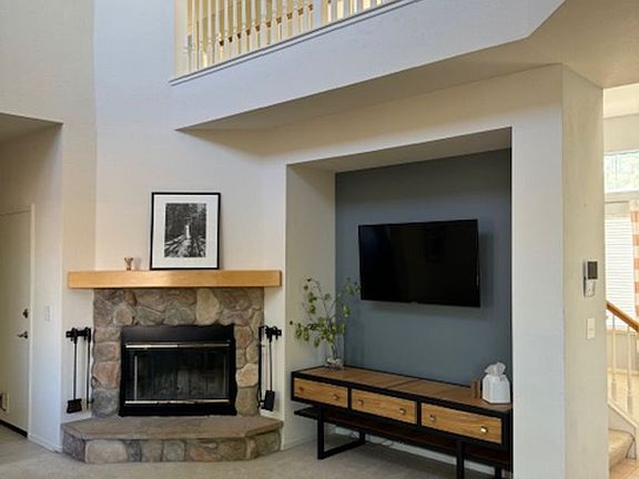 5th image of 808 Madison Way
