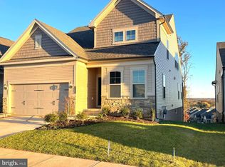 46411 Whitetop Dr, Sterling, VA 20164