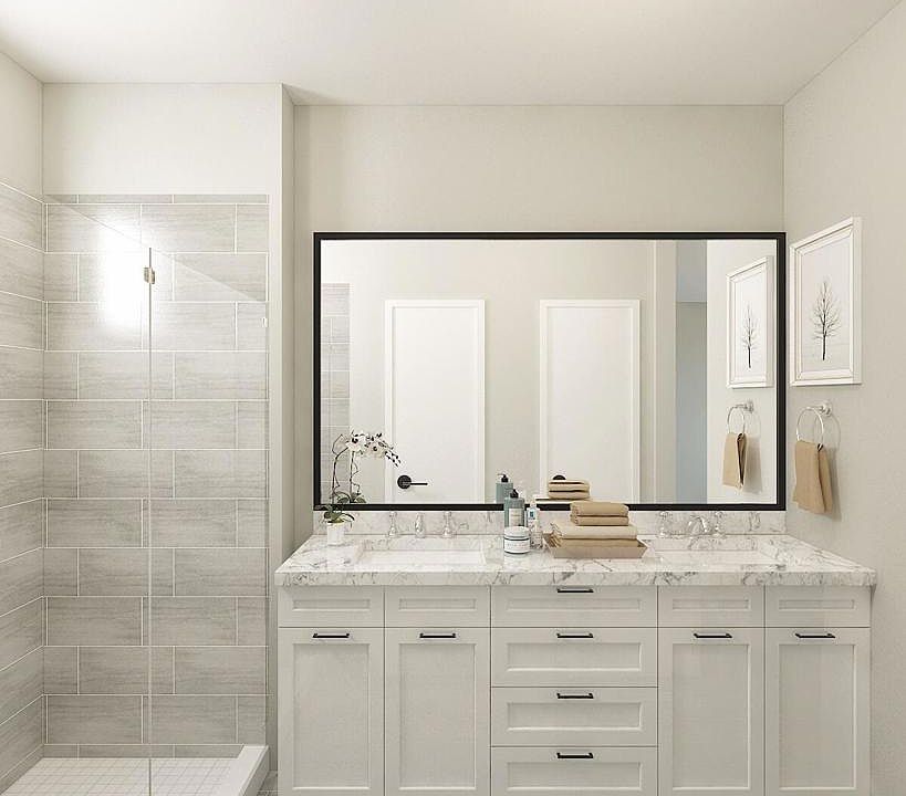1st image of 1230 E Thompson Blvd #106