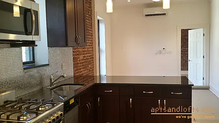 Rented by aptsandlofts.com