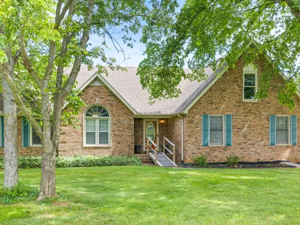 106 Marauder Ct, Murfreesboro, TN 37127
