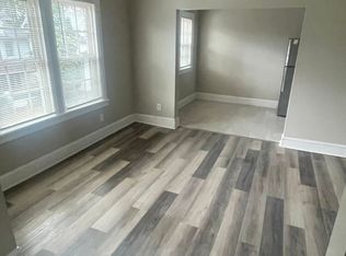 Two Bedroom Apartment, Akron, OH 44302