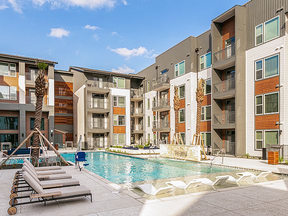 5th image of 168 Belterra Village Way #2109