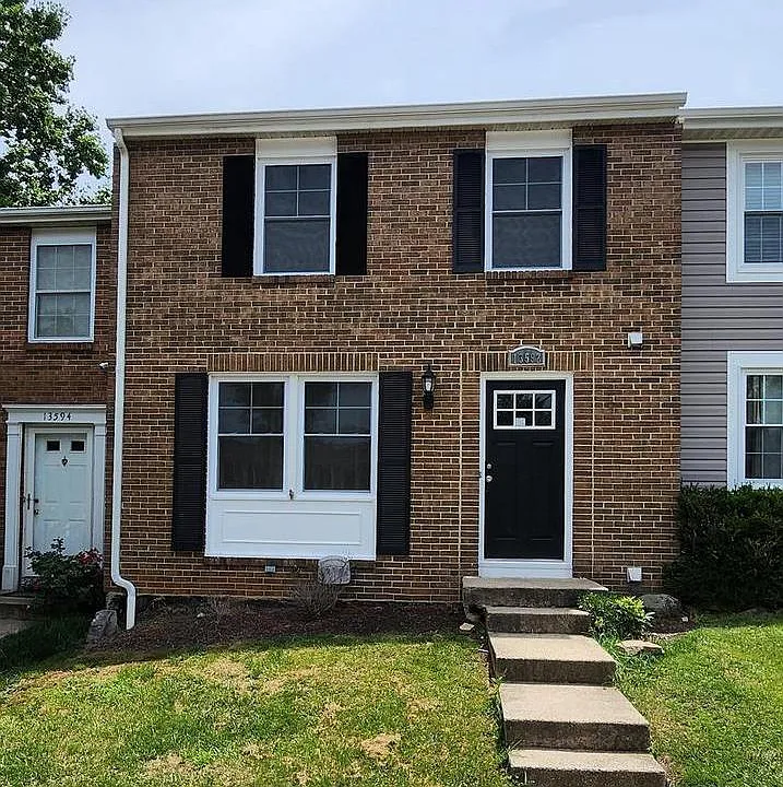 13592 Bentley Cir