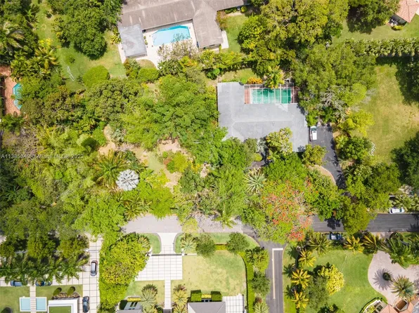 6300 SW 110th St, Pinecrest, FL 33156