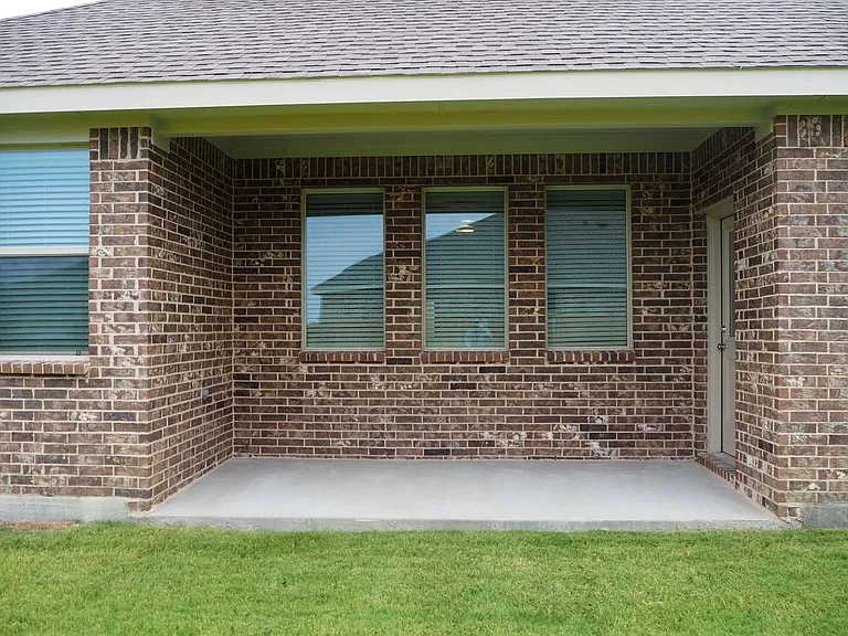 1800 Lakegrove Rd — Photo 30