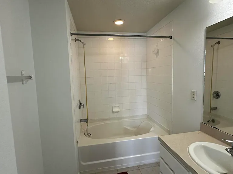 4182 Marblewood Ln — Photo 27