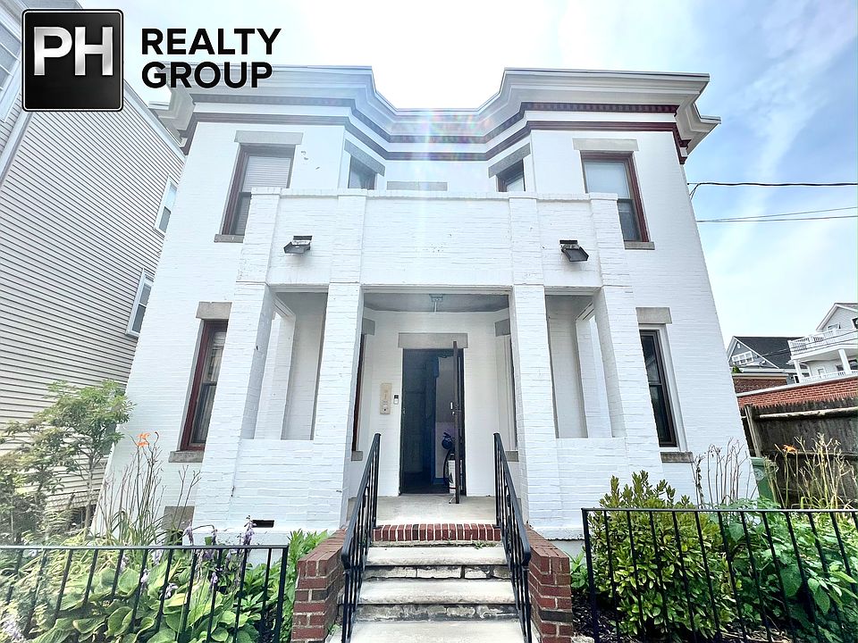 1st image of 15 Ralph Piteri Ter APT 1