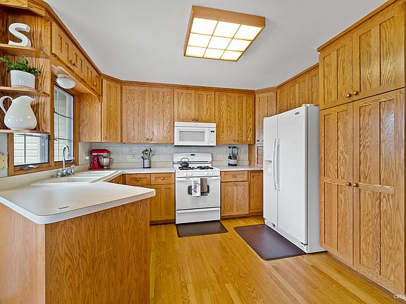 4th image of 603 Flanagan Dr Unit A