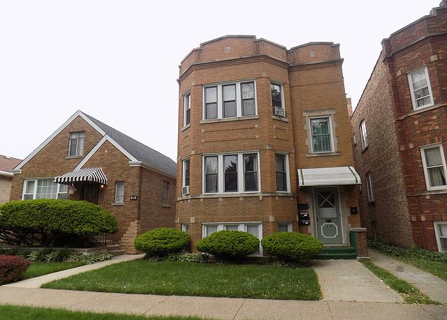 2nd image of 1835 Home Ave