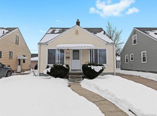 2218 Baxter Ave, Royal Oak, MI 48067