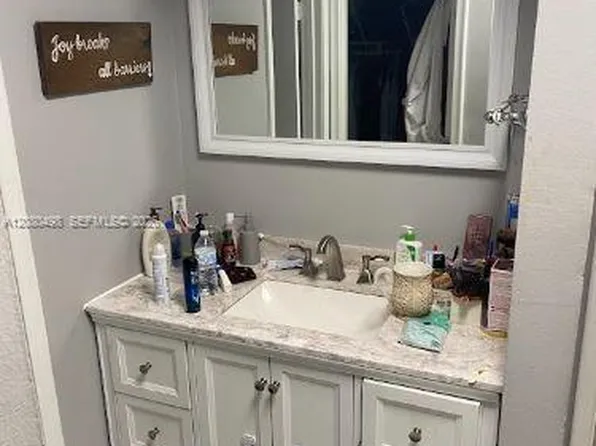16750 NE 10th Ave APT 317, North Miami Beach, FL 33162