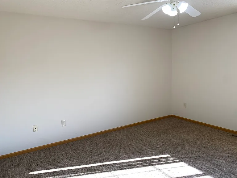 1101 Stuhr Ct — Photo 9