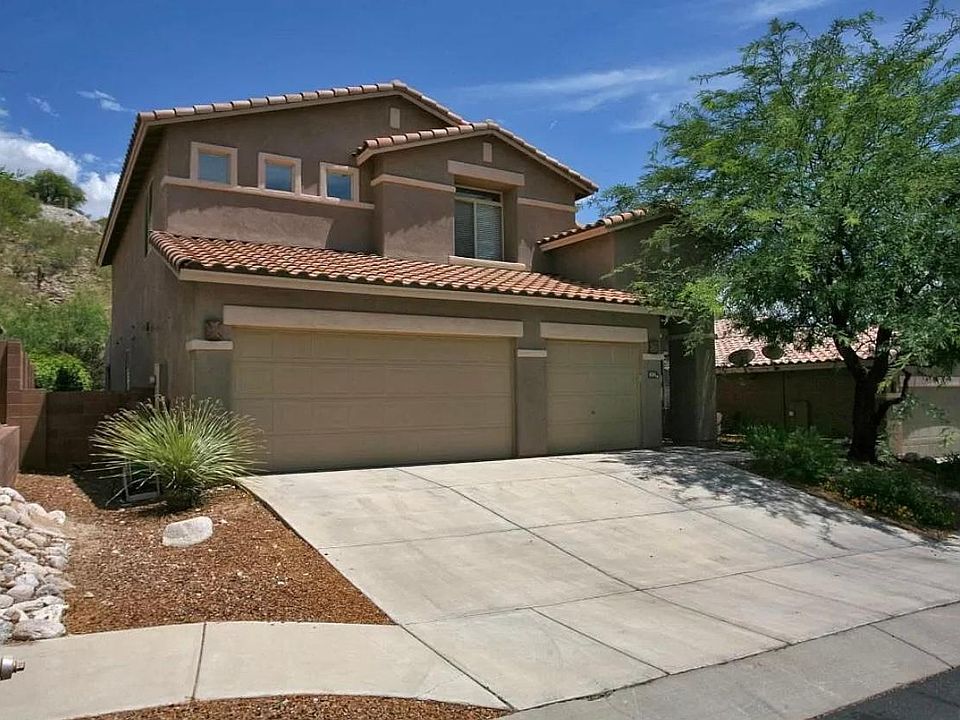 1st image of 4334 N Sunset Cliff Dr