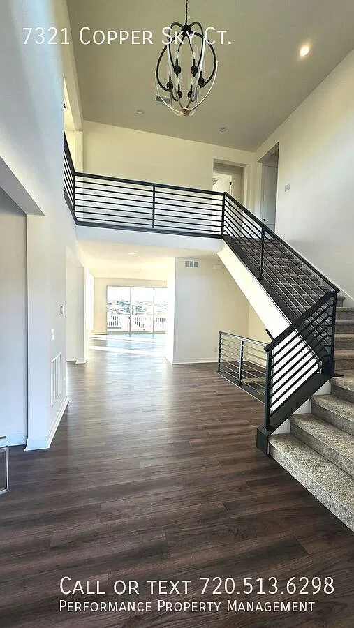 Stunning 2023 Luxury Home in the Canyons Neighborhood, Castle Pines 6 Bedrooms, 6 Bathrooms, 3-Ca... — Photo 3