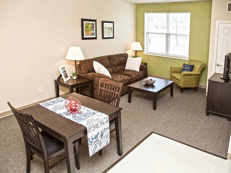 Heritage Landing 55+ Apartments — Photo 19