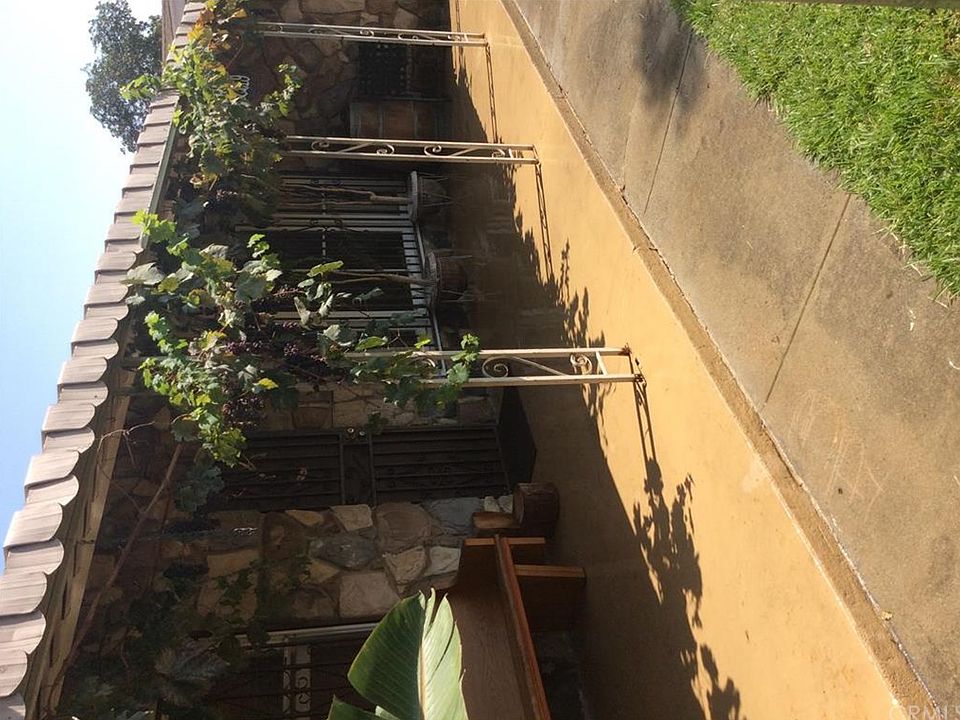 2nd image of 12219 224th St