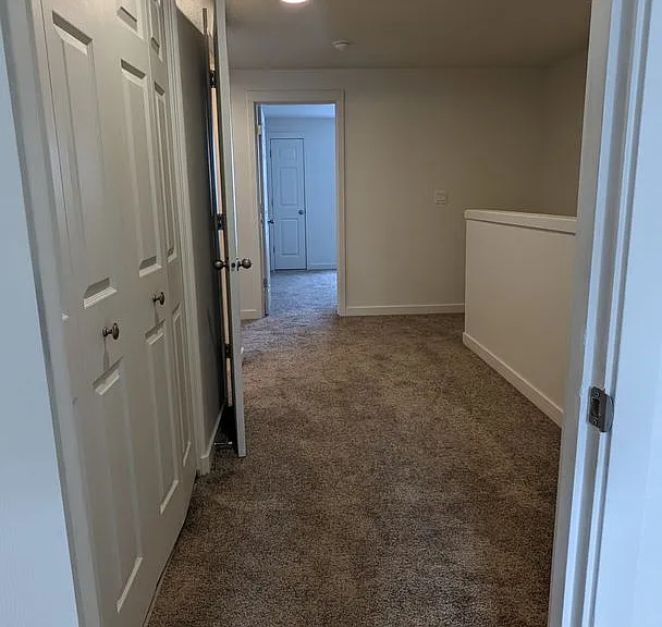 Halsey East Townhomes — Photo 88