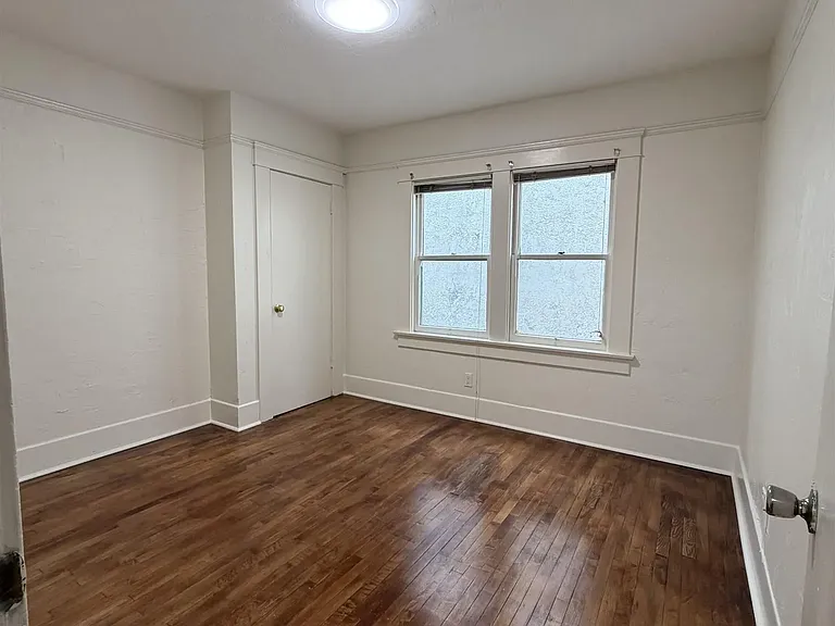 2473 Market St #7 — Photo 7
