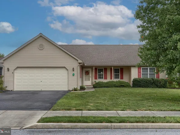 106 Arbor Dr, Myerstown, PA 17067