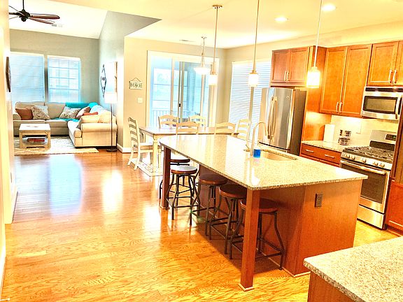 2nd image of 28506 Snow Ln