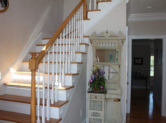 2nd image of 2955 Bayberry Ln NW