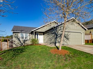 6042 Pebble Ct, Springfield, OR 97478