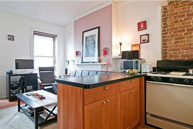 1st image of 355 W 47th St APT 5RE