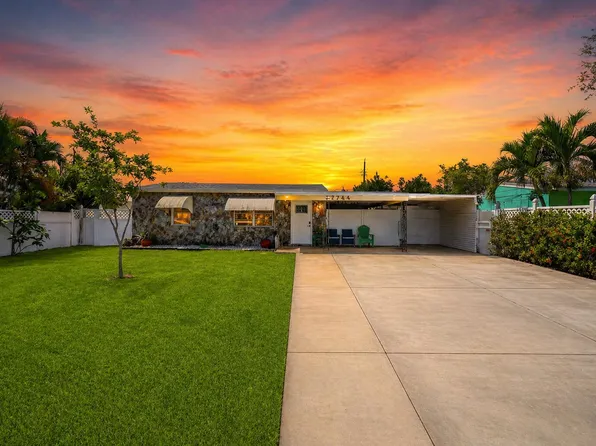 3017 Buckley Ave, Lake Worth, FL 33461