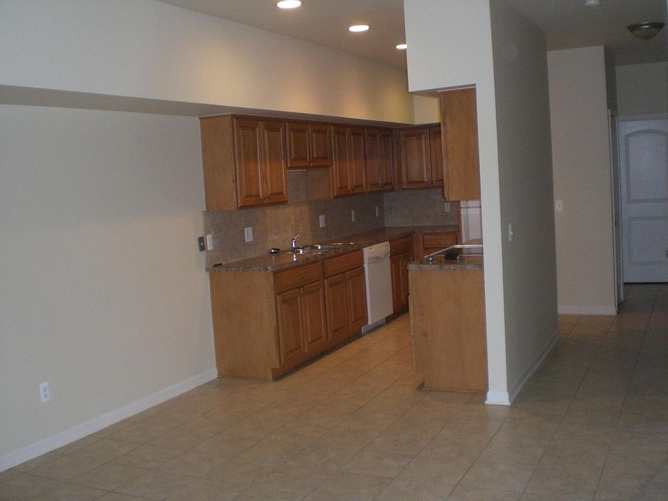 1st image of 38390 Country Club Dr #1