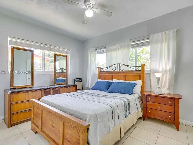 3431 Jackson Blvd — Photo 7