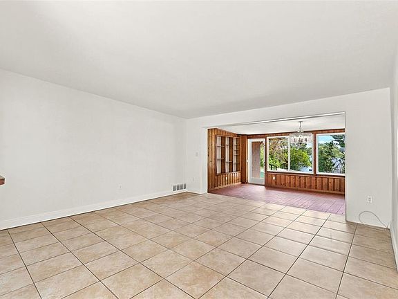 5th image of 6714 Nina Rosa Dr #A