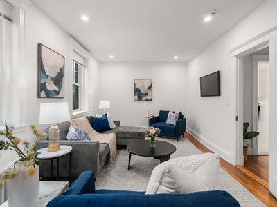 852 Massachusetts Ave APT 1, Cambridge, MA, 02139