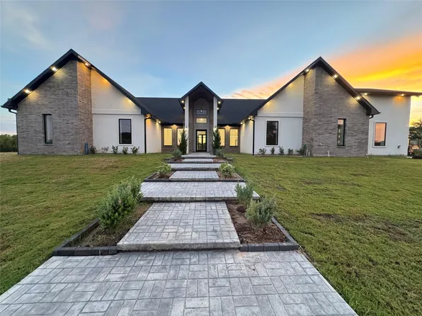 14260 Hargrove Ln, Washington, TX 77880