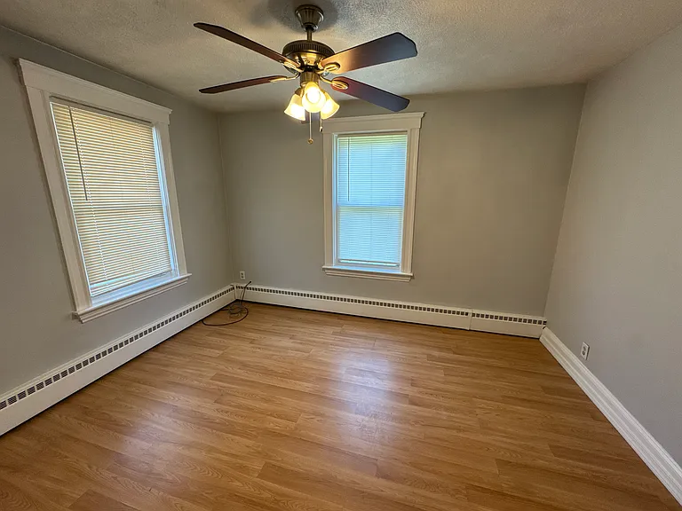 59 Cooper Ave #1F — Photo 12