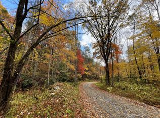 1775 Barnes Valley Rd, Cosby, TN 37722