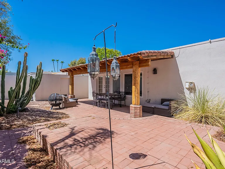 7221 N Via De La Montana — Photo 31
