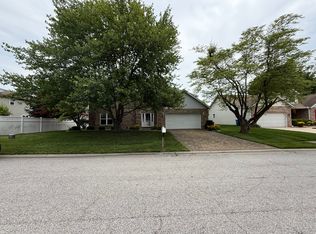 3908 Whitfield Dr, Swansea, IL