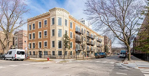 1021 W Ainslie St #4 Photo 1