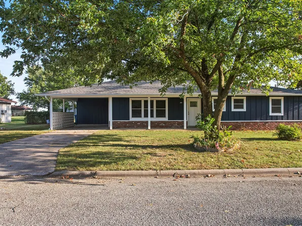 314 Stauffer St, Fairland, OK 74343