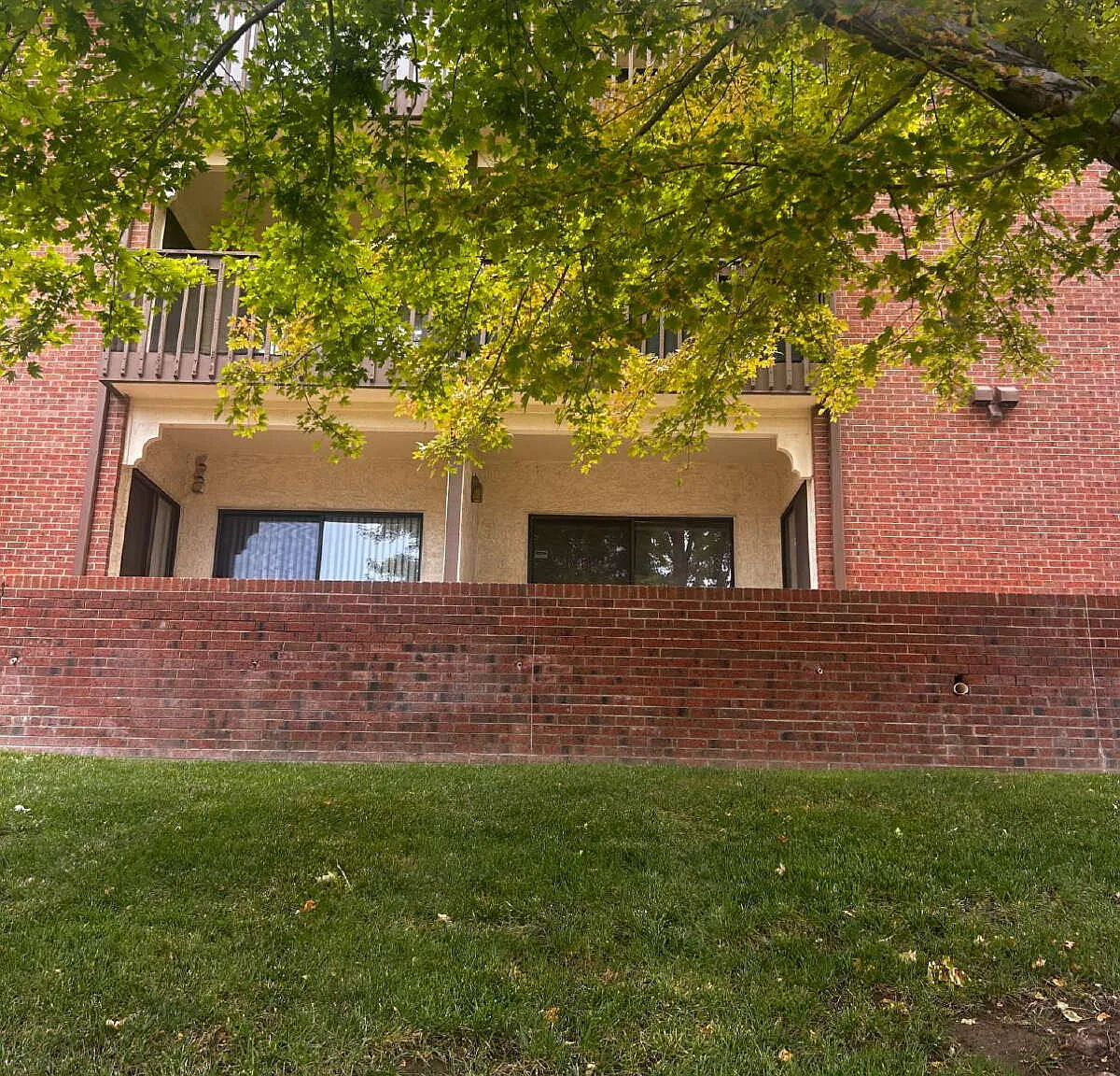1 bed, 1.0 bath, 847 sqft, $1,550 — Photo 3
