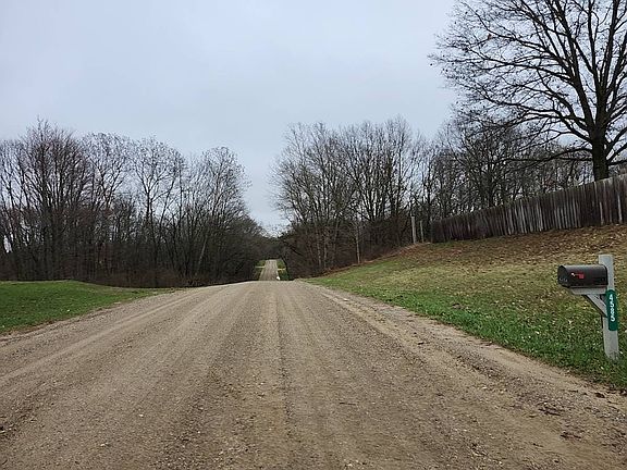 4th image of 4586 Fruin Rd