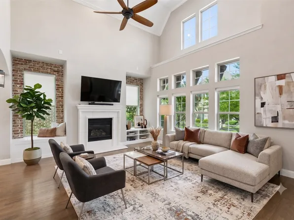 6920 Royal View Dr, McKinney, TX 75070