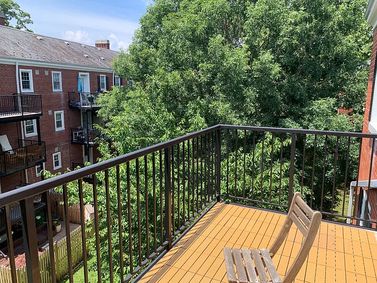 2928 S Buchanan St #C2 — Photo 35